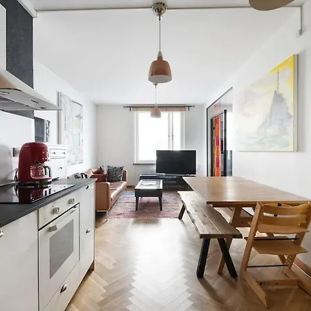 De Lux Apartment! Great Location! Bohemic Getaway!
